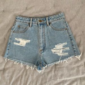 Billabong Salty Blonde Jean Shorts, Size 24
